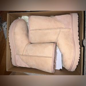 BRAND NEW UGG boots